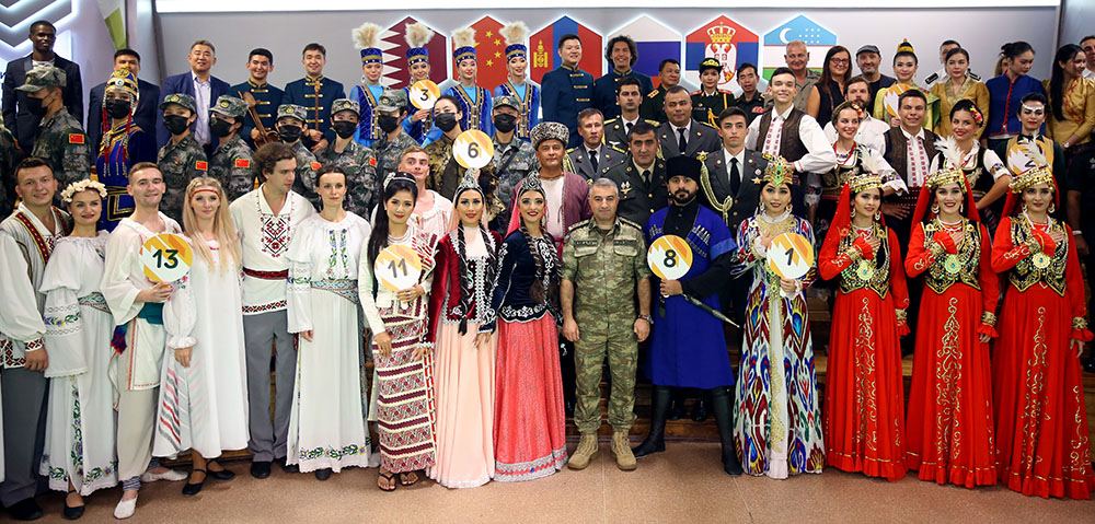 Azərbaycan hərbçiləri Moskvada "Mədəniyyət Ordusu" yaradıcılıq müsabiqəsində iştirak edir (FOTO) - Gallery Image