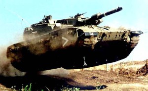 Azərbaycan və Rusiya tankları hərbi poliqonda