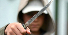 Bakıda 17 yaşlı oğlan 2 həmyaşıdını bıçaqladı