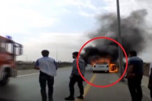 Bakıda avtomobil yandı – Video