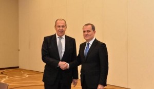 Bayramovla Lavrov Antalyada görüşdü