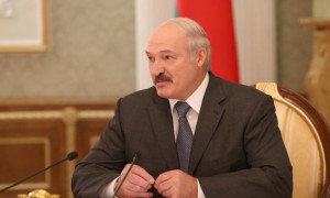 Belarus yeni hərbi doktrinasını qəbul etdi