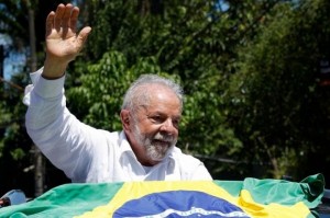 Bolsonaro uduzdu: Braziliya yeni prezidentini seçdi
