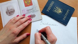 Bu şəhərdə 800 nəfərə Rusiya pasportu verildi