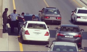 Cəlilabadda avtomobilin vurduğu iki qardaşdan biri öldü