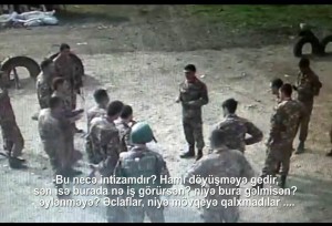 Erməni hərbçilər yolu bağladı – Video