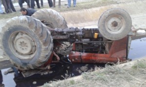 Hacıqabulda traktor aşdı: ölən var