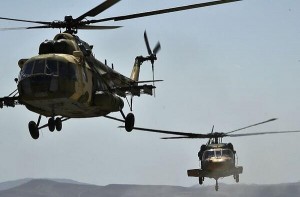 Helikopterlərimiz “düşmən” hədəflərini vurdu – Video