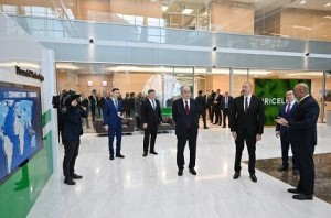 İlham Əliyev Astana Beynəlxalq Maliyyə Mərkəzində – Foto
