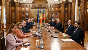 İlham Əliyev Rumıniya prezidenti ilə görüşdü