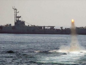 İran limanlarında 40 gəmi, milyardlıq mal…