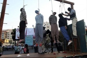 İranda daha 3 nəfər edam edildi