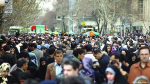 İranda əhali qaz üçün növbəyə dayandı – Video