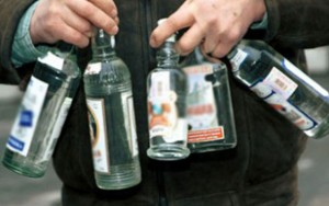 İranda saxta içkidən ölənlərin sayı artdı