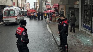İstanbulda Çağlayan qarşısında atəş səsləri… – Video
