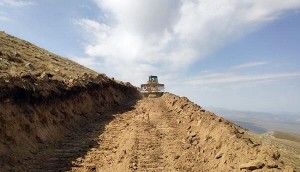 Kəlbəcər və Laçında 62 km-lik təminat yolları çəkildi – Video