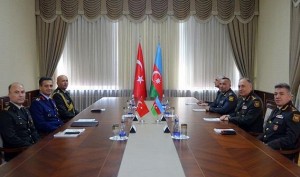 Kərim Vəliyev türk generalla görüşdü