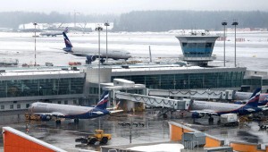 Kiyevin Moskvaya hücumu: 3 aeroport bağlandı