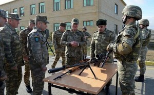 NATO nümayəndə heyəti hərbi hissəni ziyarət etdi