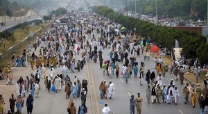 Pakistanda etiraz aksiyasında ölənlərin sayı artdı
