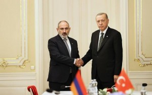 Paşinyan: Türkiyə lideri ilə təmaslar vacibdir