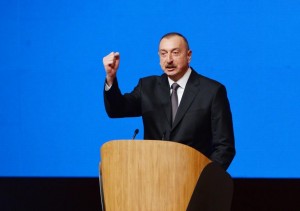 Prezident İrəvanda bayraq qaldıranları Bakıya dəvət etdi