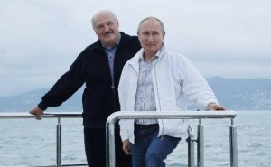Putin Lukaşenkonu evinə dəvət etdi