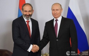 Putin Paşinyanla görüşdü: Əsas Qarabağdır…