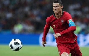 Ronaldo dünya rekorduna imza atdı