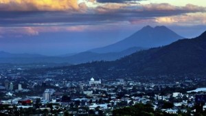 Salvador və Nikaraquada güclü zəlzələ oldu
