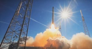 “SpeysX” raketinin sınağı zamanı yanğın oldu – Video