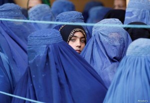 Taliban tələbə qızların ali təhsilini dayandırdı