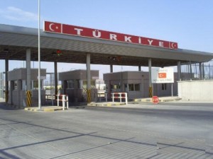 Türkiyə İranla yeni sərhəd keçid məntəqələri açacaq