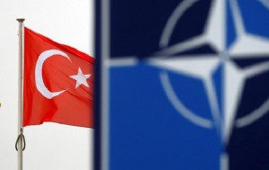 Türkiyə İsveçin NATO-ya daxil olmasını istəyir