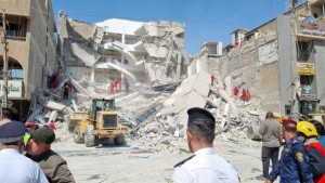 Türkiyədə binada partlayış: dağıntılar altında qalanlar var – Video