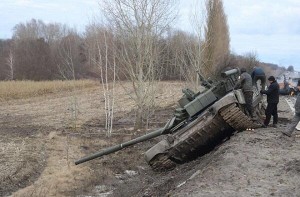Ukraynanın vurduğu tankları Belarus təmir edir